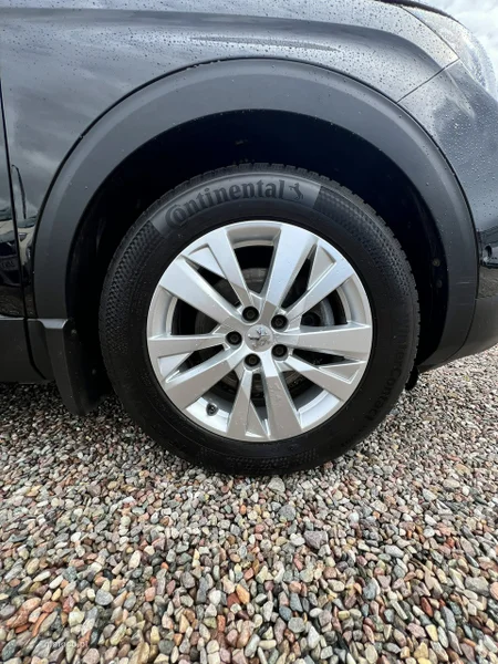 Peugeot 3008 16
