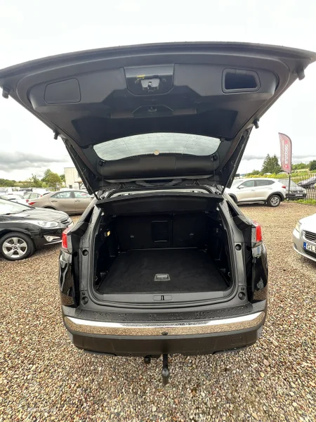 Peugeot 3008 5