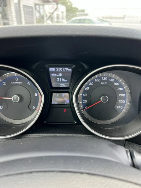 Hyundai i30 19
