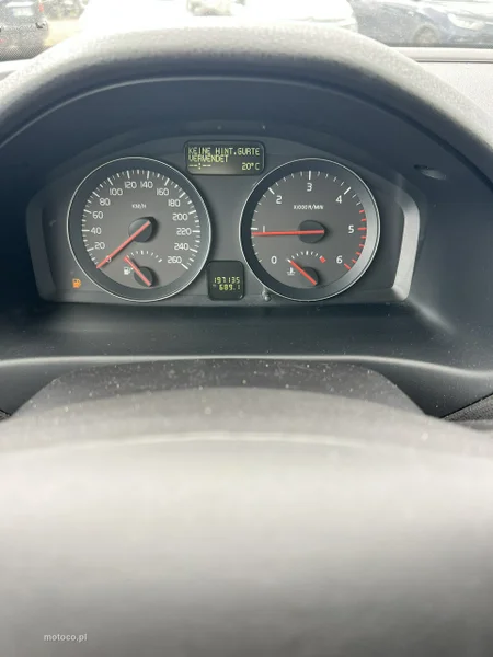 Volvo V50 18