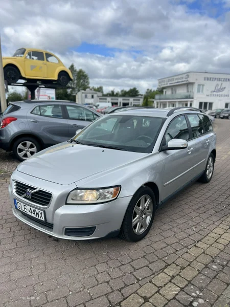 Volvo V50 7