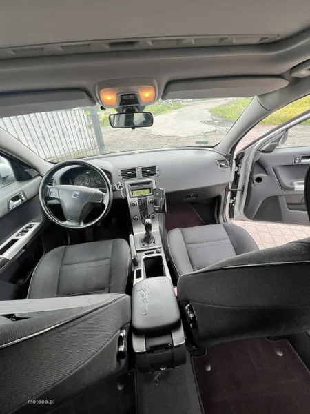 Volvo V50 8