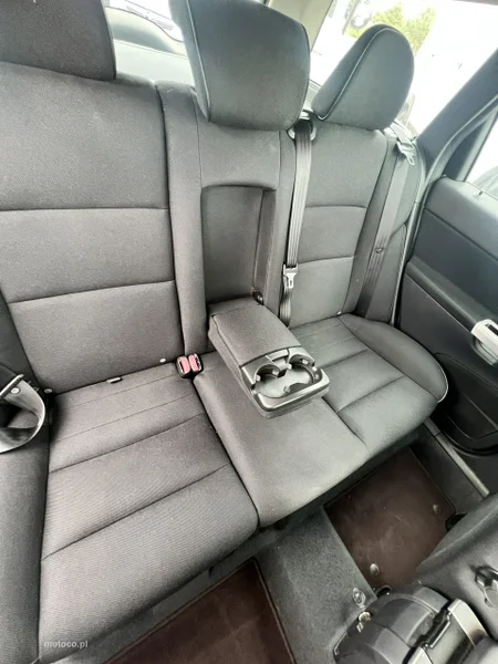 Volvo V50 9