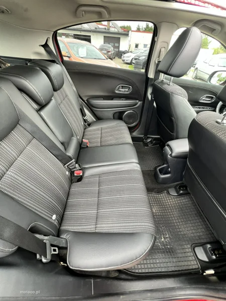Honda HR-V 8
