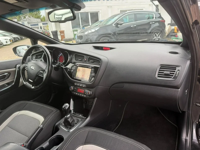 Kia Pro Cee'd 11
