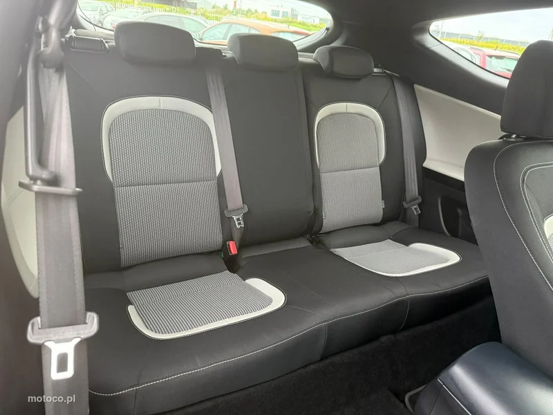 Kia Pro Cee'd 9