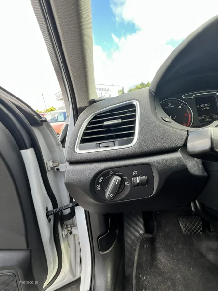 Audi Q3 8U 14