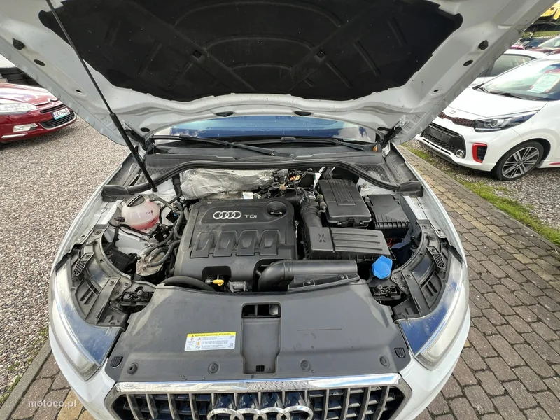 Audi Q3 8U 22