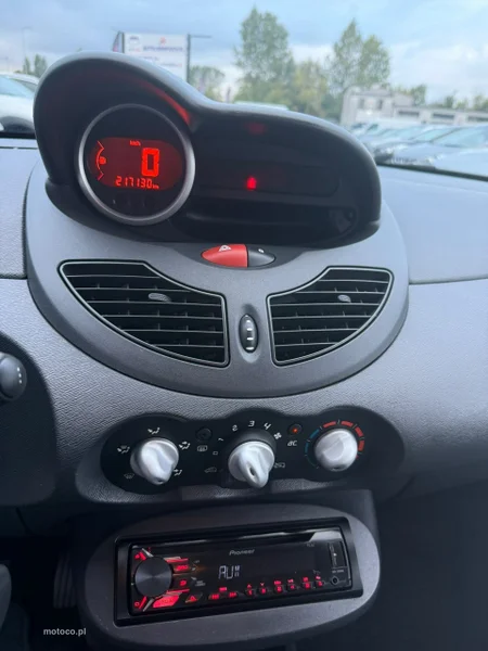 Renault Twingo II 23