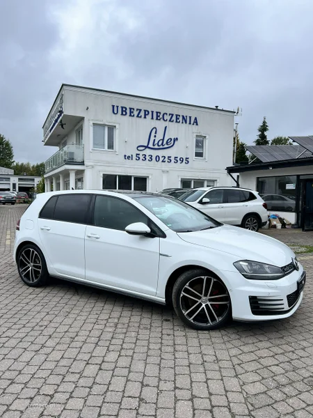 Volkswagen Golf Alltrack 3
