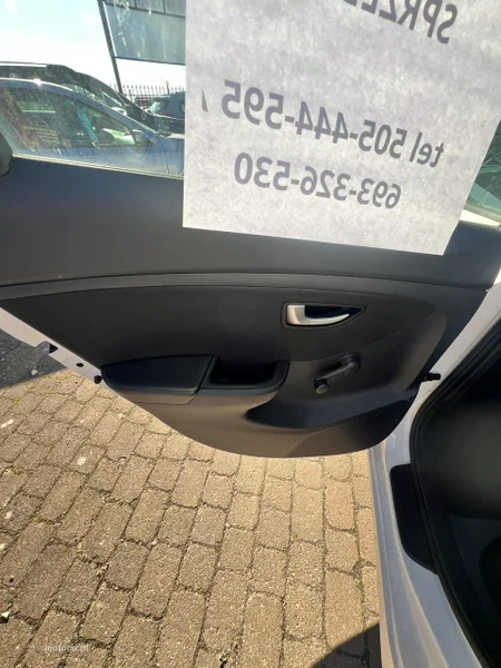 Hyundai i30 11