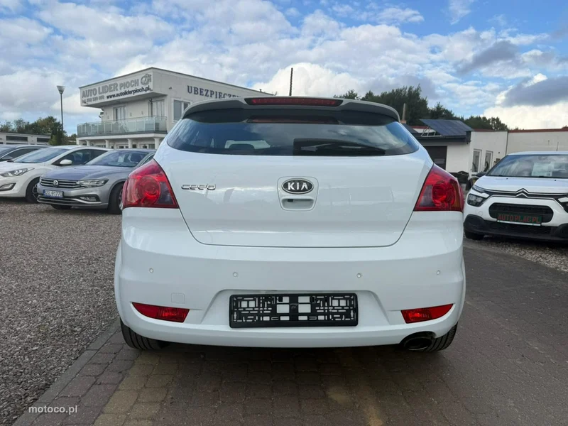 Kia Pro Cee'd 4