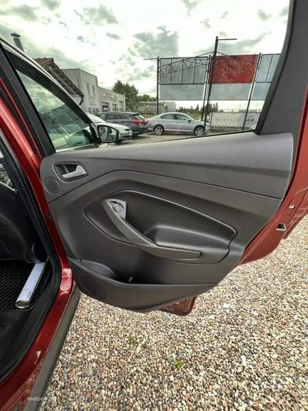 Ford Escape 13