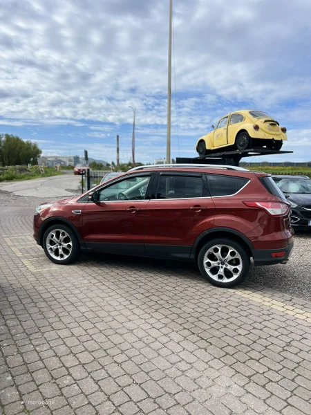 Ford Escape 4