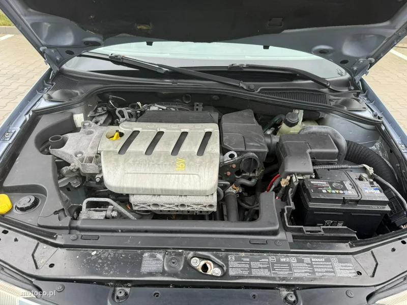 Renault Laguna II 14