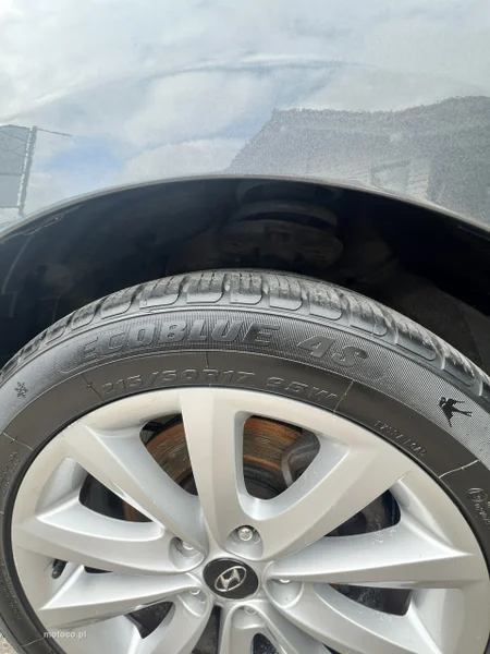 Hyundai i40 13