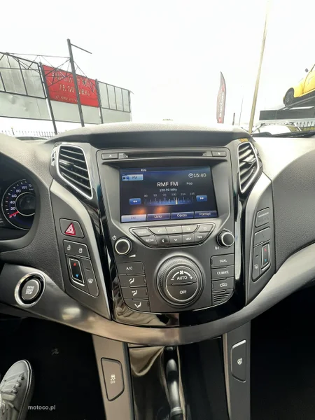 Hyundai i40 16