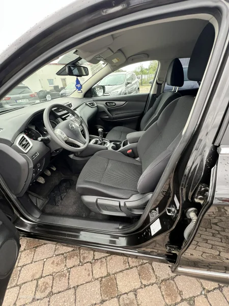 Nissan Qashqai 13