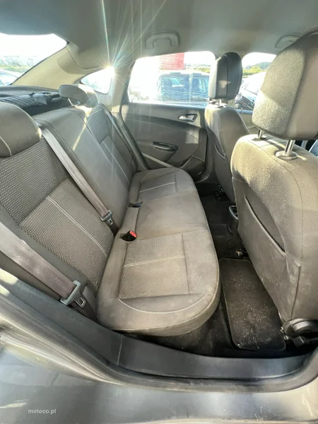 Opel Astra J 5