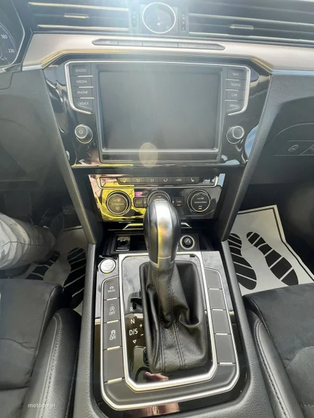 Volkswagen Passat Variant B8 18