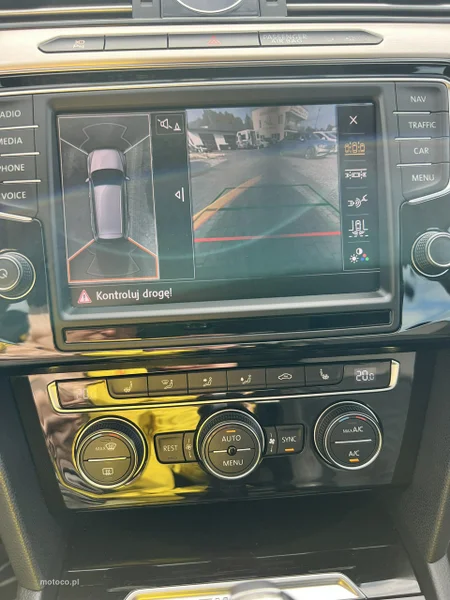 Volkswagen Passat Variant B8 20