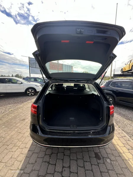 Volkswagen Passat Variant B8 5