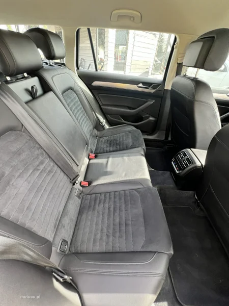 Volkswagen Passat Variant B8 7