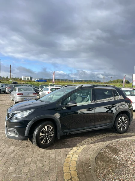 Peugeot 2008 3