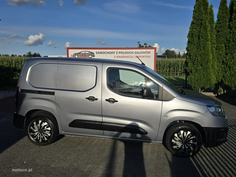 Toyota Proace City 4