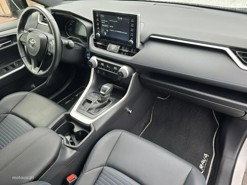 Toyota RAV 4 XA50 16