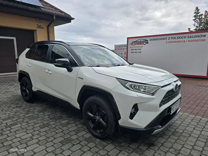 Toyota RAV 4 XA50 3