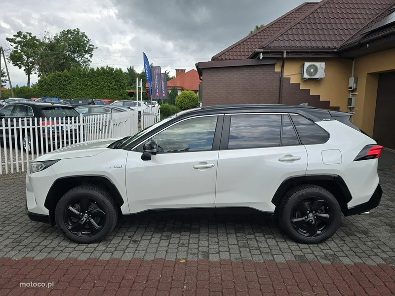 Toyota RAV 4 XA50 7