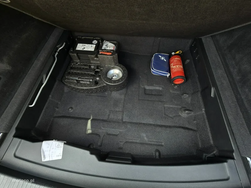 Volkswagen Touareg CR 33