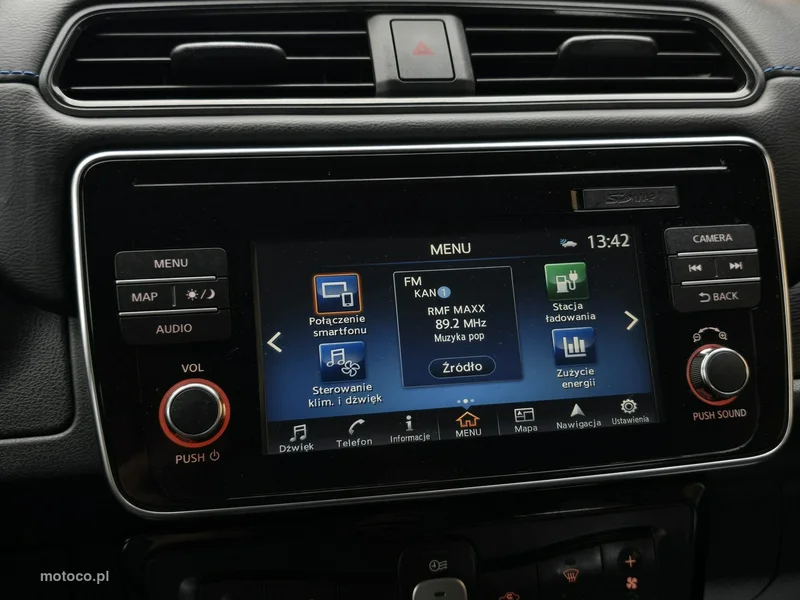 Nissan Leaf 15