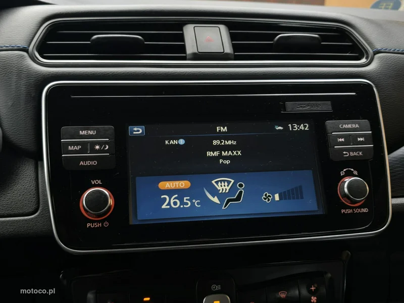 Nissan Leaf 16