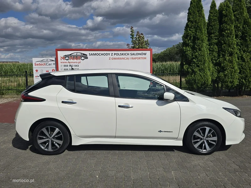 Nissan Leaf 4