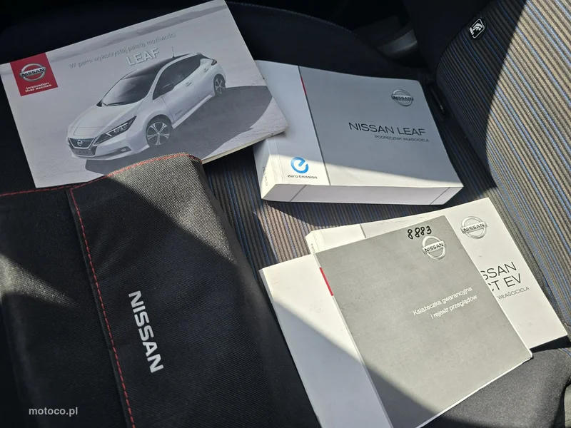 Nissan Leaf 32