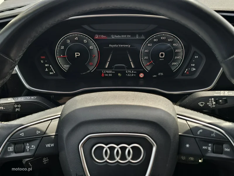 Audi Q3 F3 16