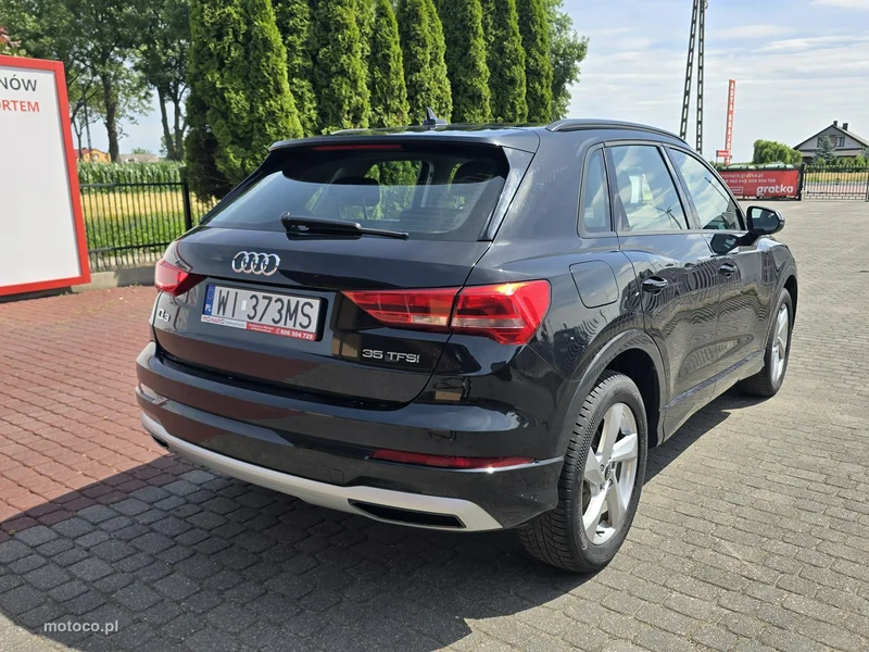 Audi Q3 F3 5