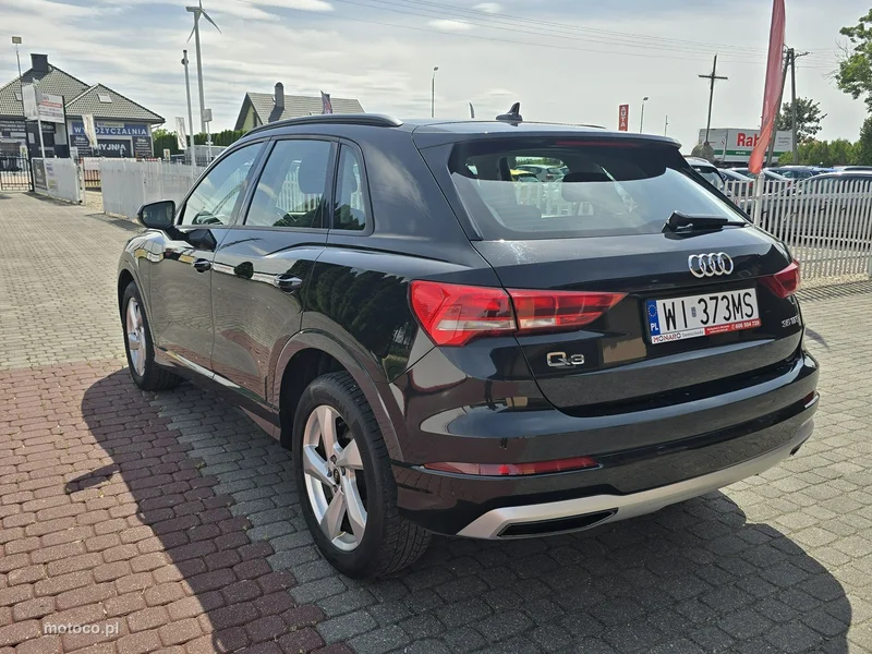 Audi Q3 F3 6