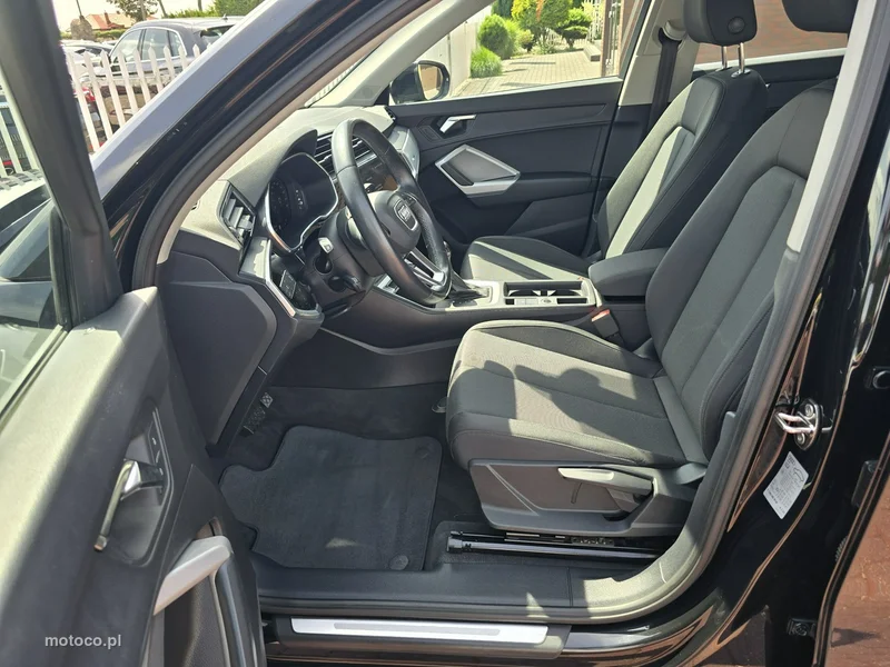 Audi Q3 F3 9