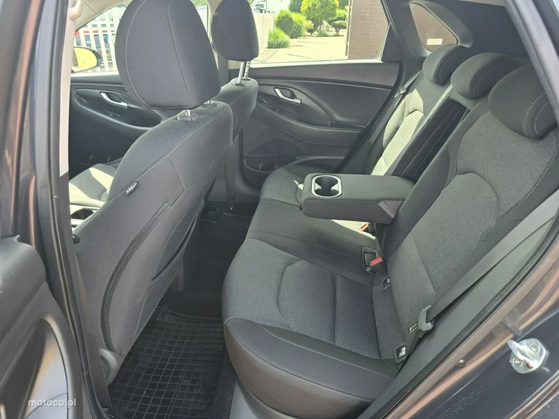 Hyundai i30 11