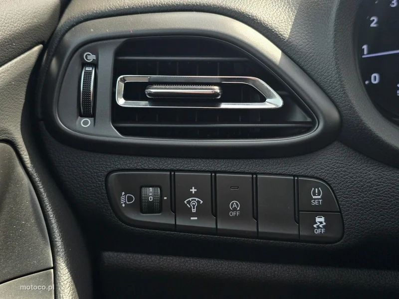 Hyundai i30 23
