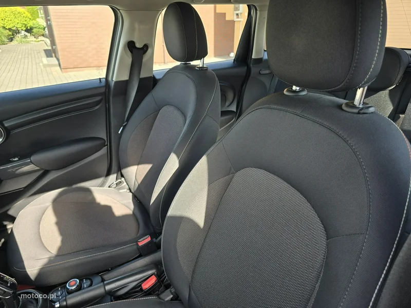 MINI Cooper 13