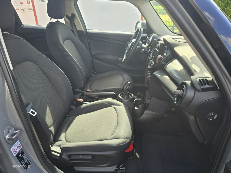 MINI Cooper 15