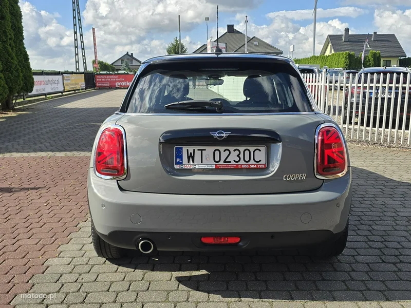 MINI Cooper 6