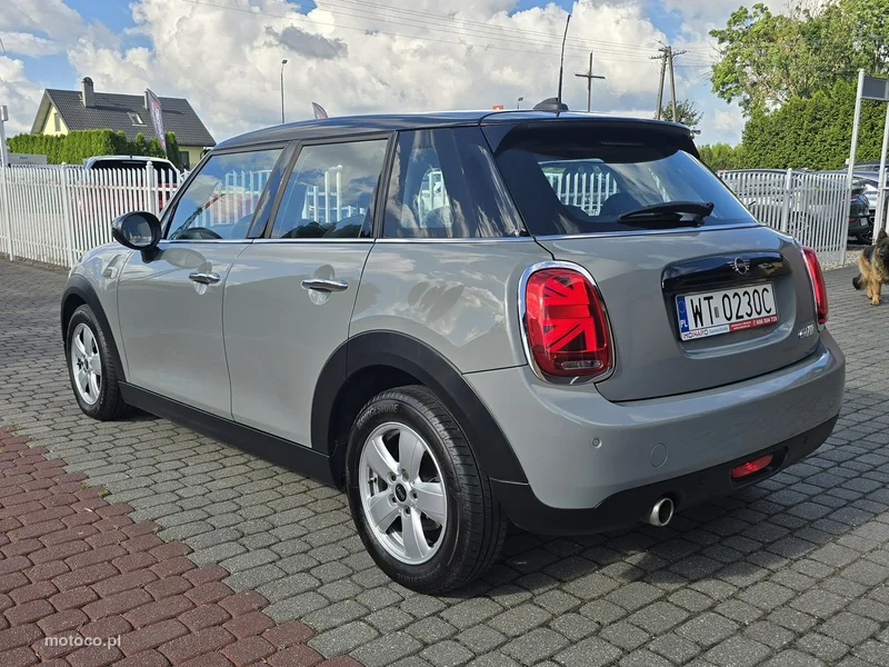 MINI Cooper 7