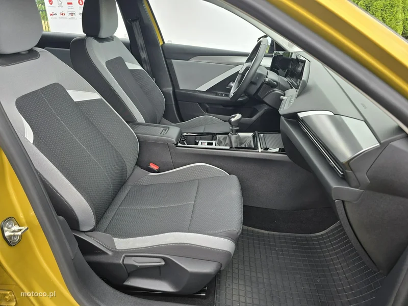Opel Astra L 15
