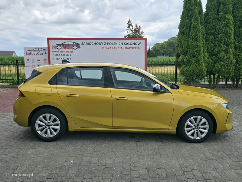 Opel Astra L 4