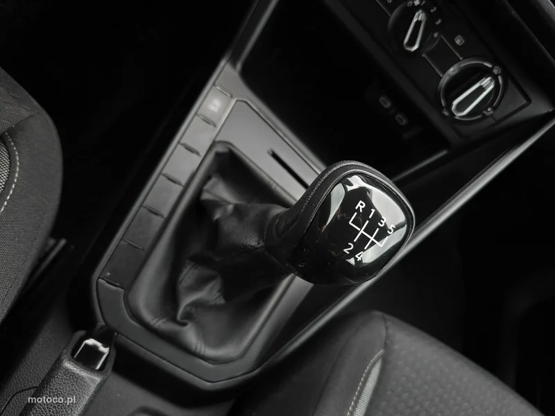 Volkswagen Polo VI AW 23
